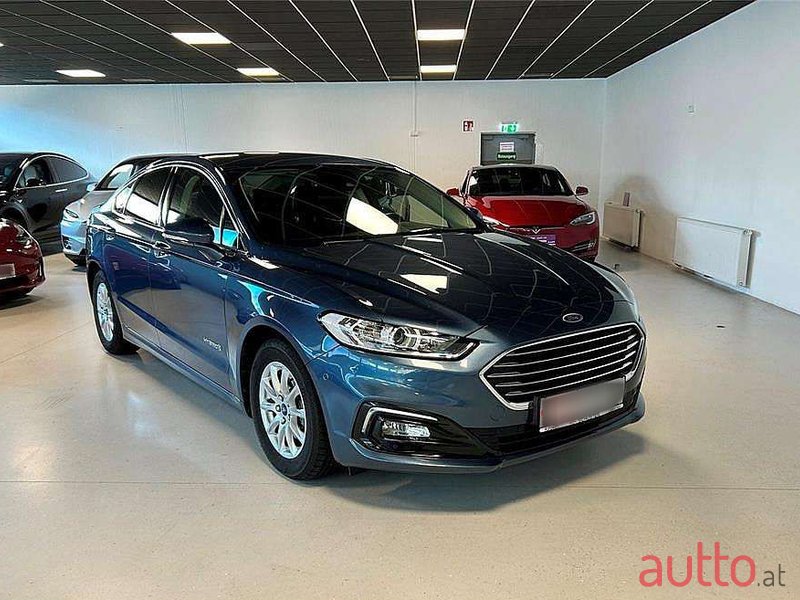 2019' Ford Mondeo photo #2