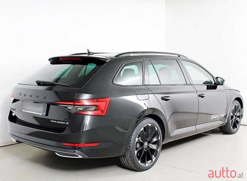 2023' Skoda Superb photo #2