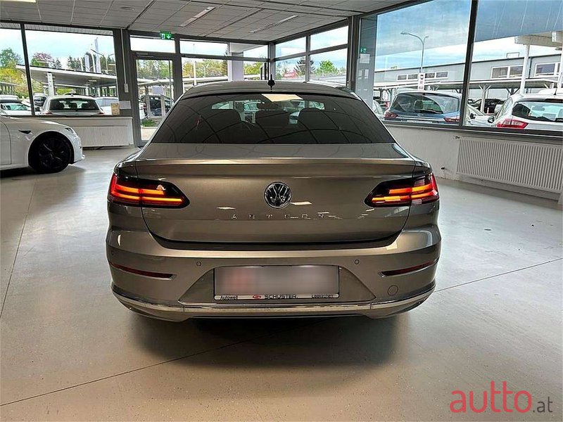 2019' Volkswagen Arteon photo #4
