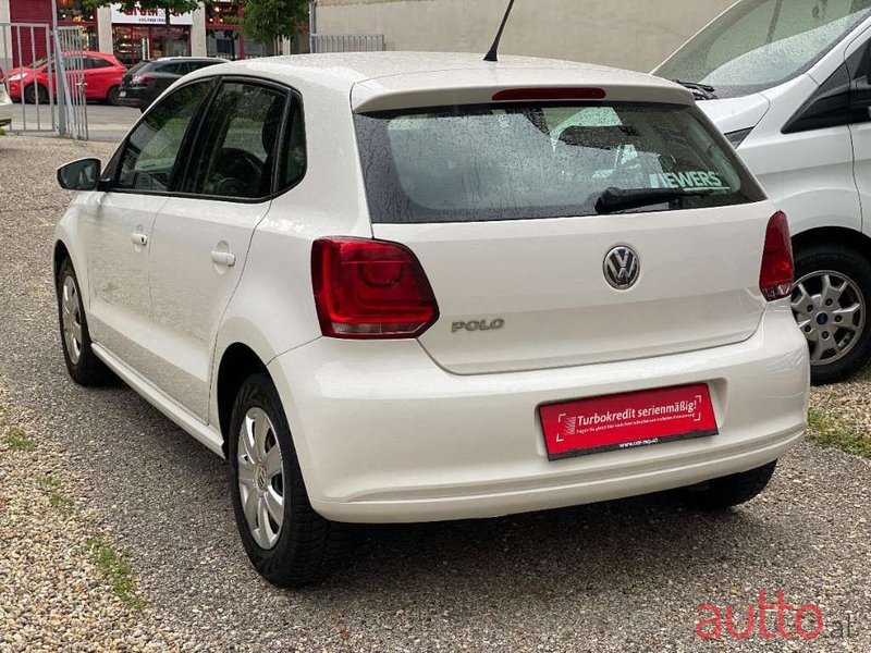 2013' Volkswagen Polo photo #4
