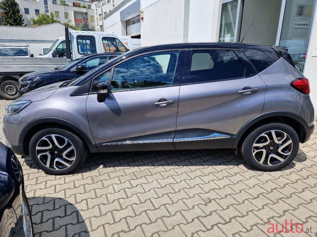 2016' Renault Captur photo #3