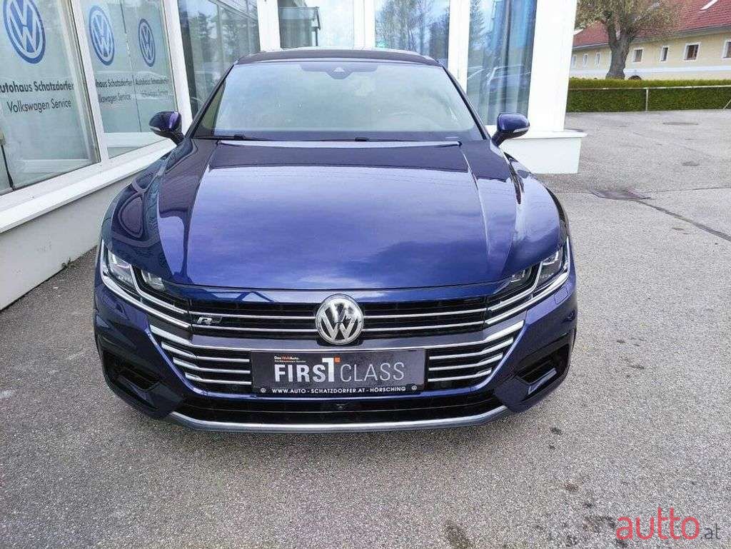 2018' Volkswagen Arteon photo #5