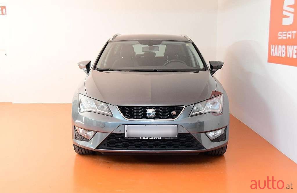 2016' SEAT Leon photo #2