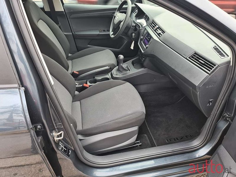 2021' SEAT Ibiza photo #6