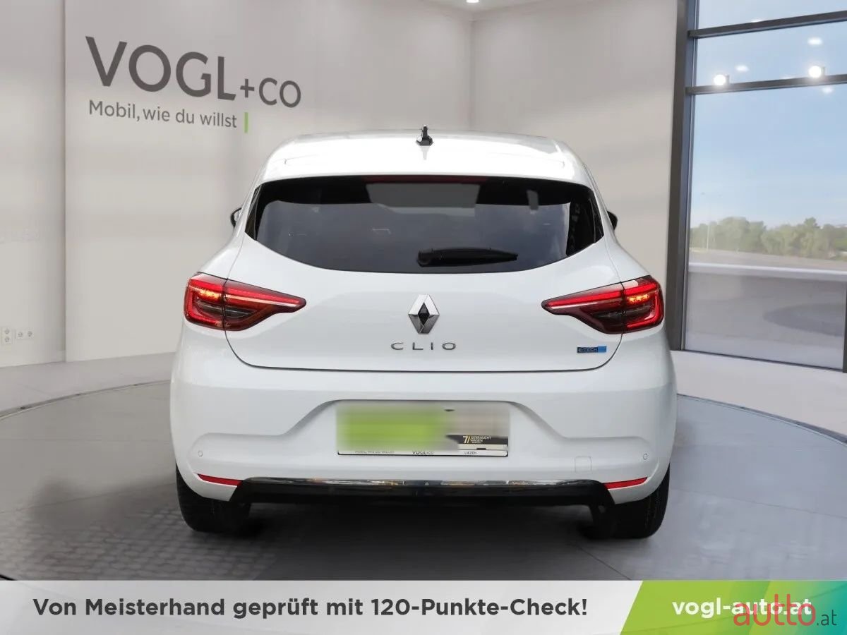 2022' Renault Clio photo #5