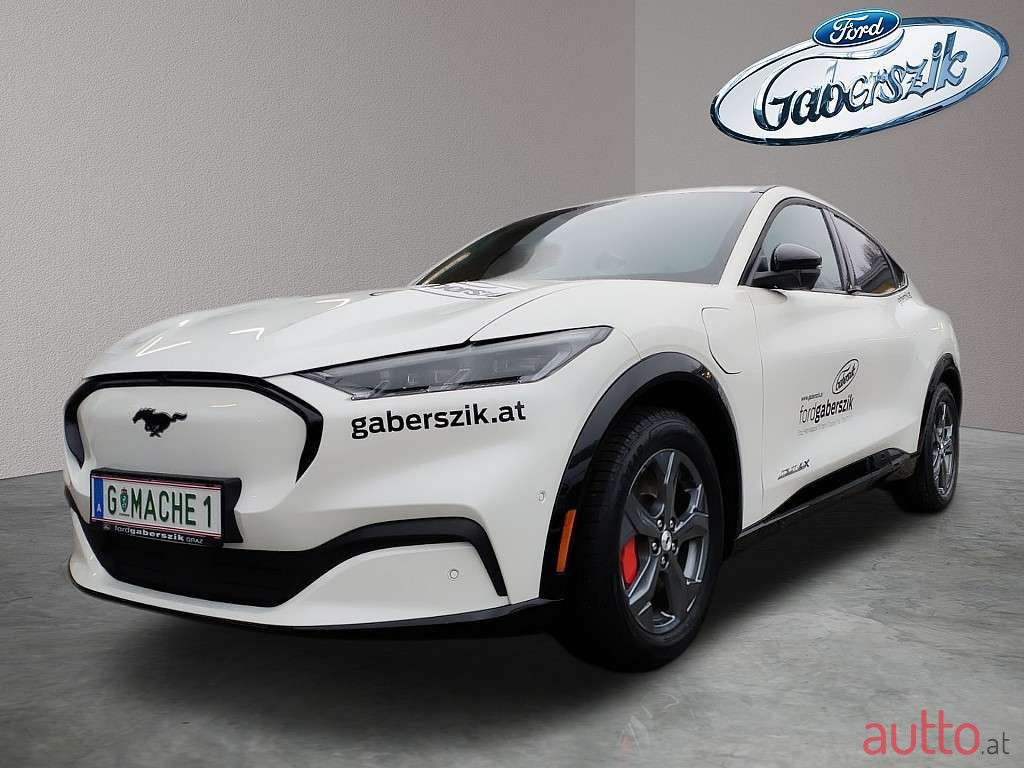 2023' Ford Mustang Mach-E photo #1