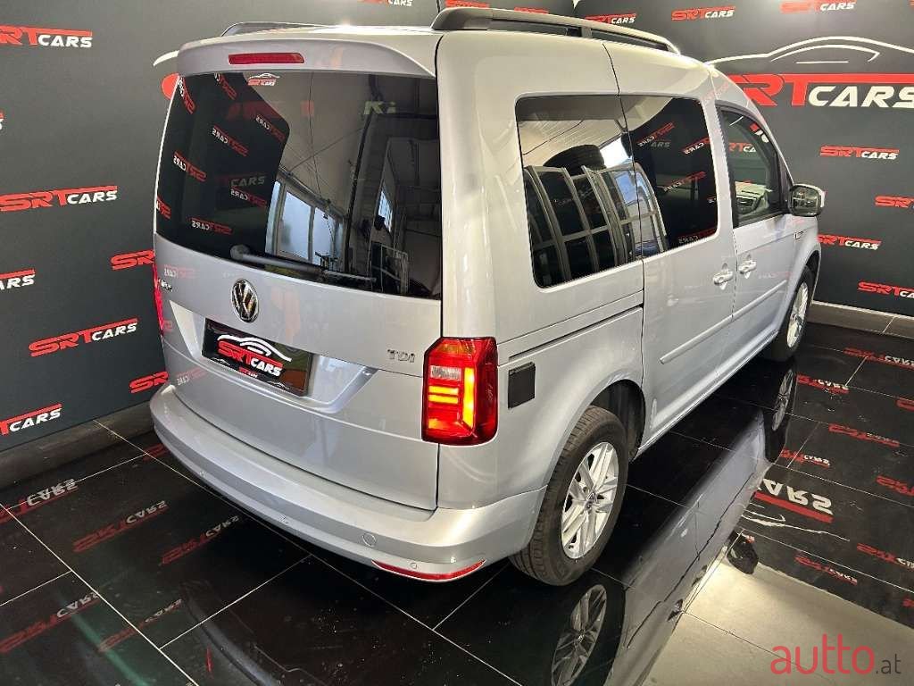 2018' Volkswagen Caddy photo #3