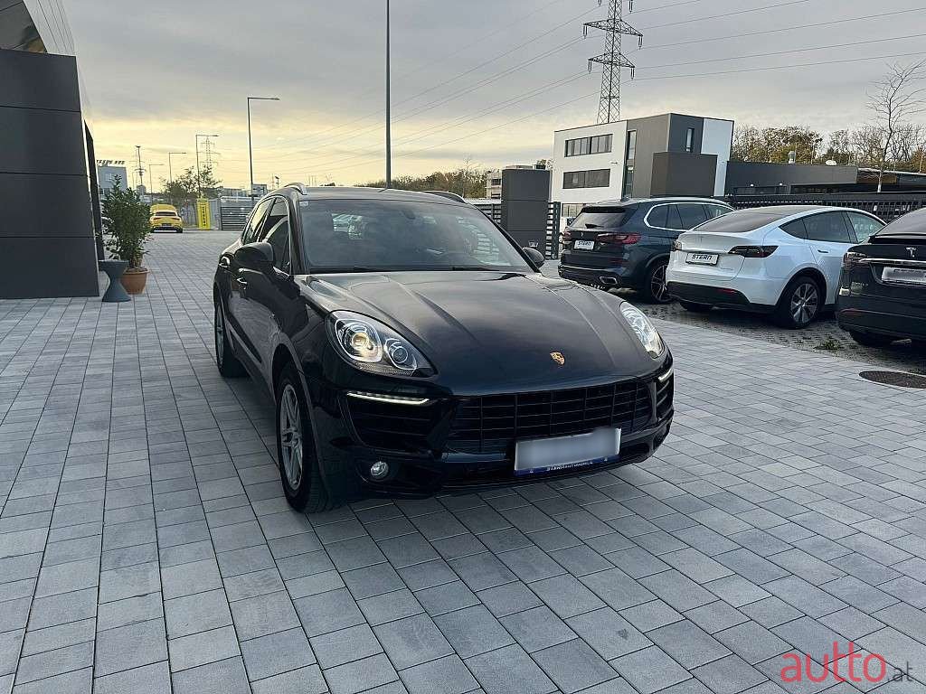 2014' Porsche Macan photo #6