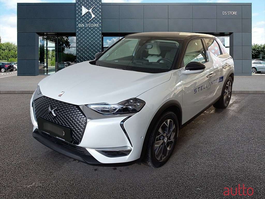 2022' DS Automobiles DS 3 photo #1