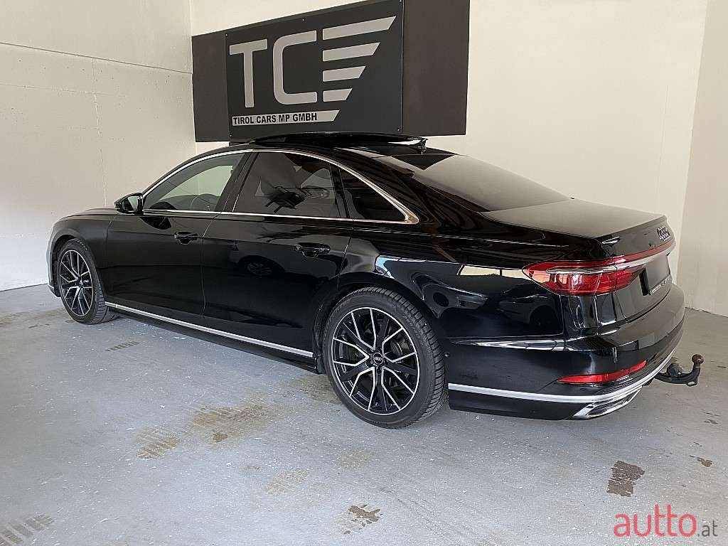 2019' Audi A8 photo #4
