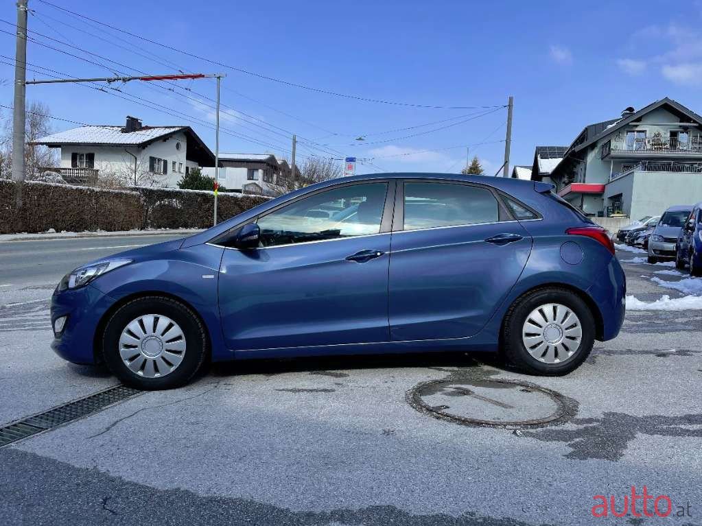 2015' Hyundai i30 photo #3