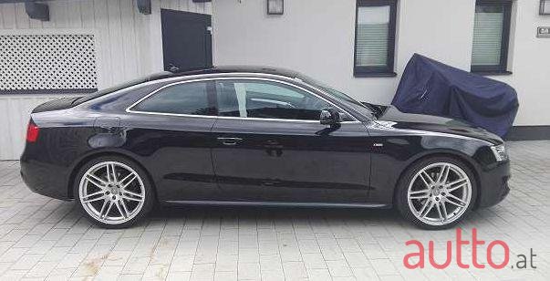 2012' Audi A5 photo #2