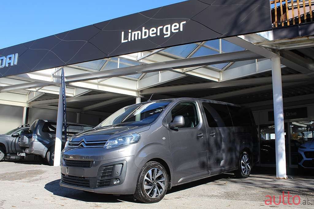 2019' Citroen SpaceTourer photo #1