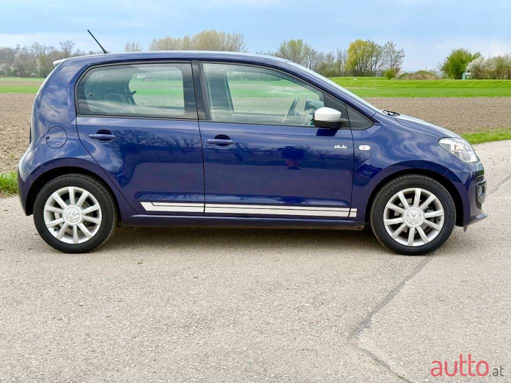 2015' Volkswagen Up! photo #4