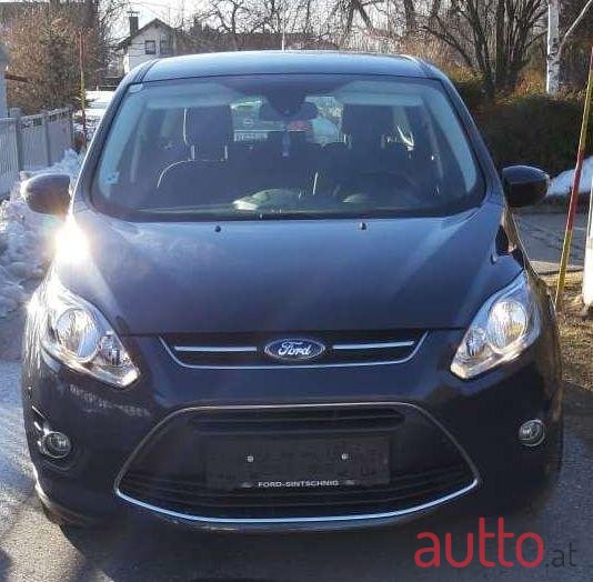 2013' Ford C-MAX photo #1