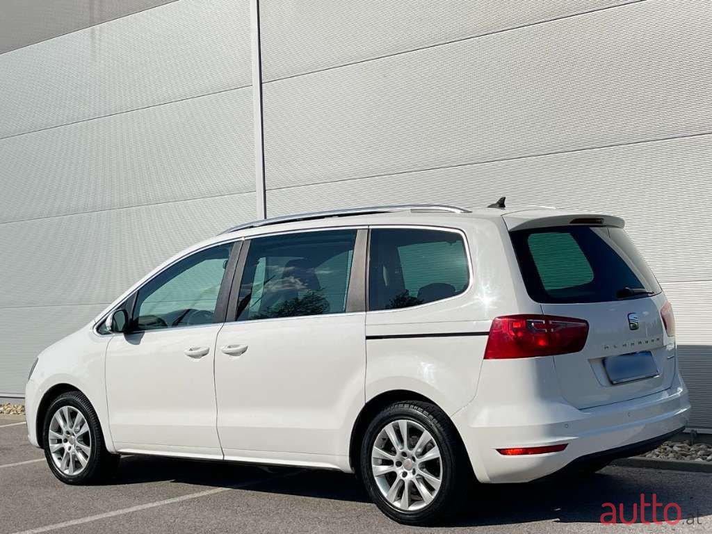 2012' SEAT Alhambra photo #4
