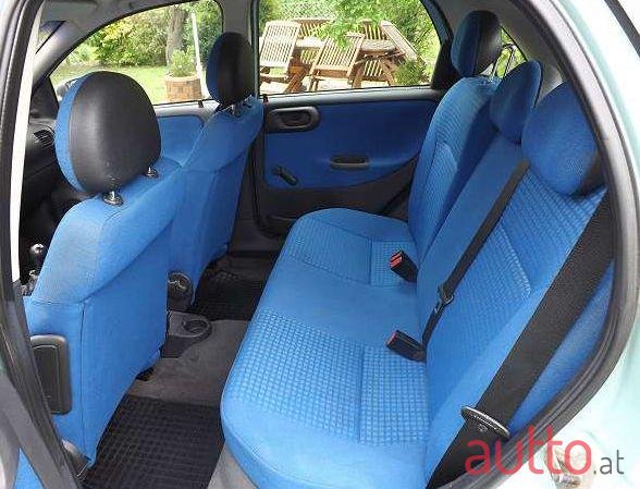 2002' Opel Corsa photo #2
