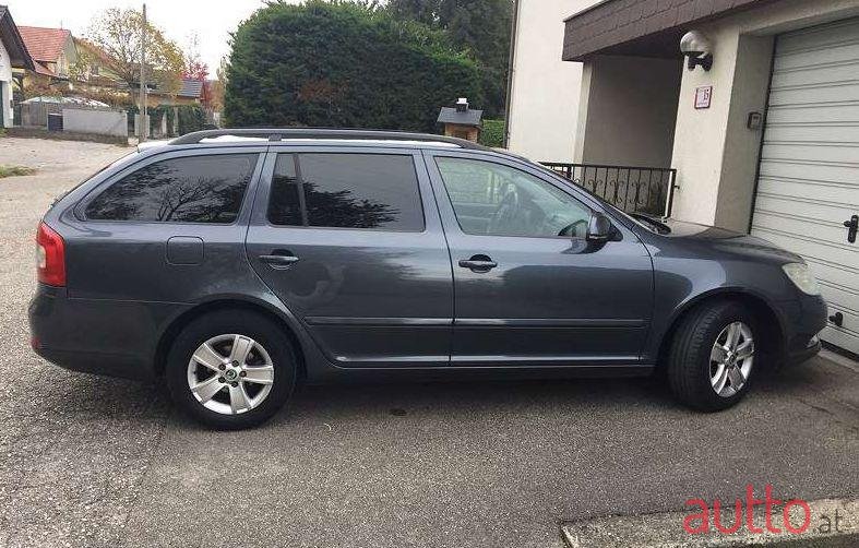 2012' Skoda Octavia photo #1