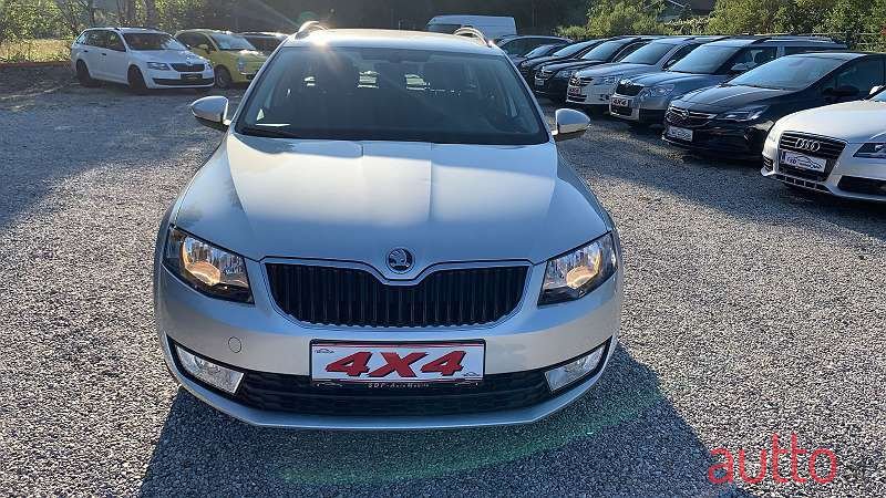 2017' Skoda Octavia photo #2