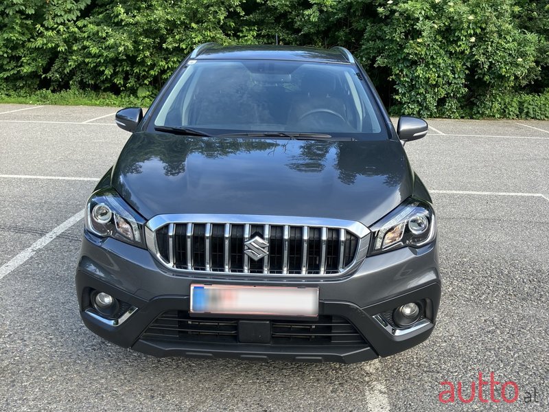 2019' Suzuki SX4 S-Cross photo #7