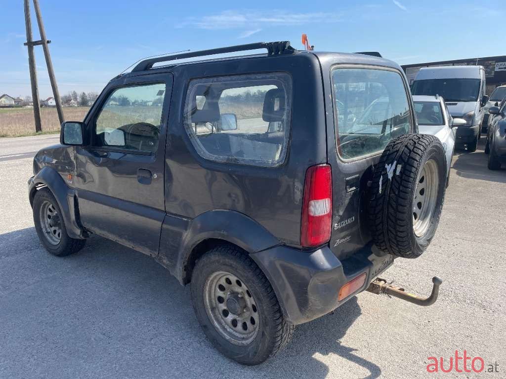 2010' Suzuki Jimny photo #3