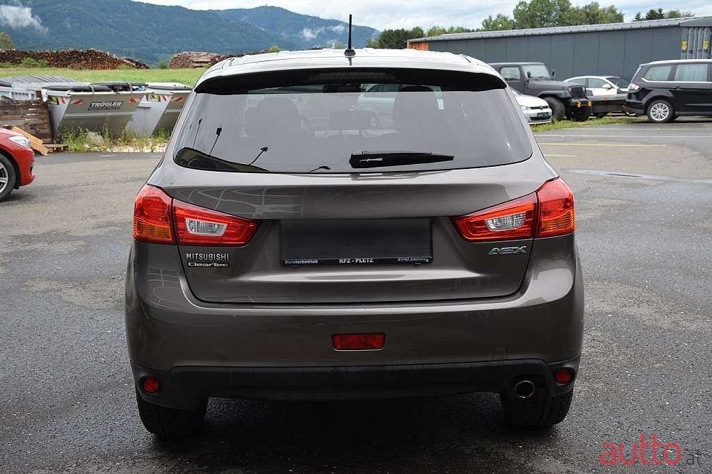 2013' Mitsubishi ASX photo #4