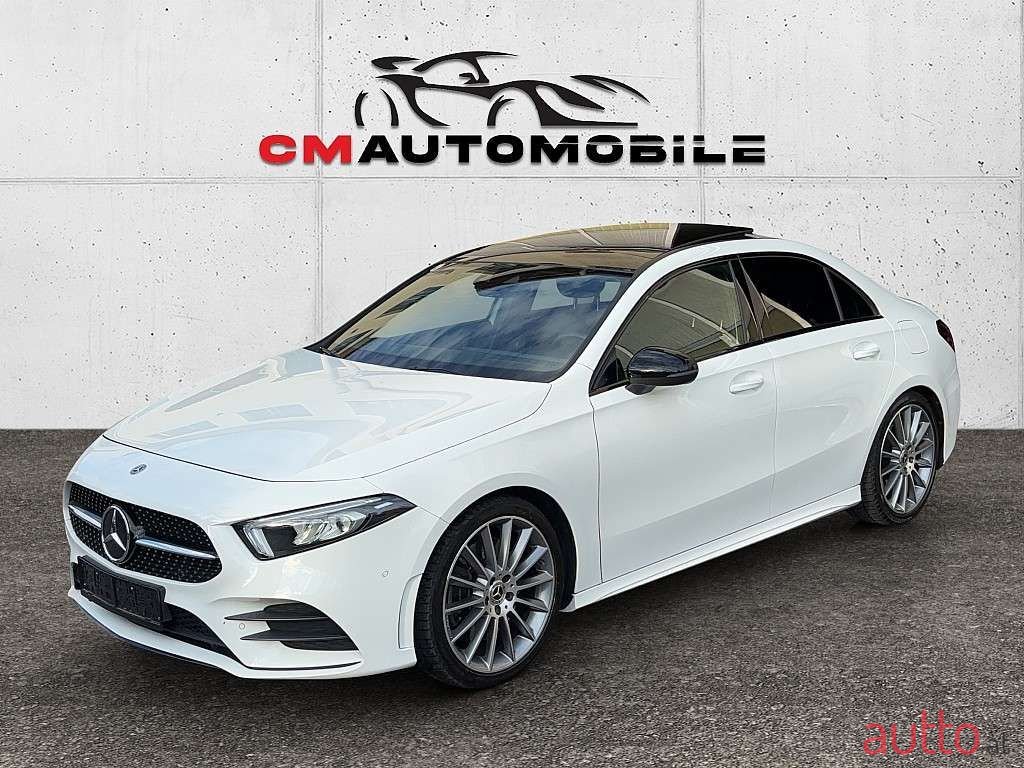 2019' Mercedes-Benz A-Klasse photo #1