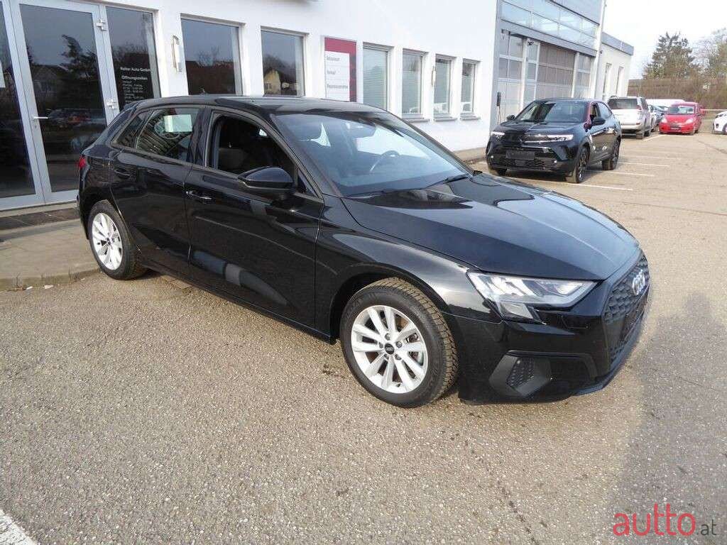 2021' Audi A3 photo #6