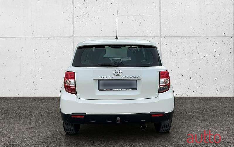 2013' Toyota Urban Cruiser photo #6