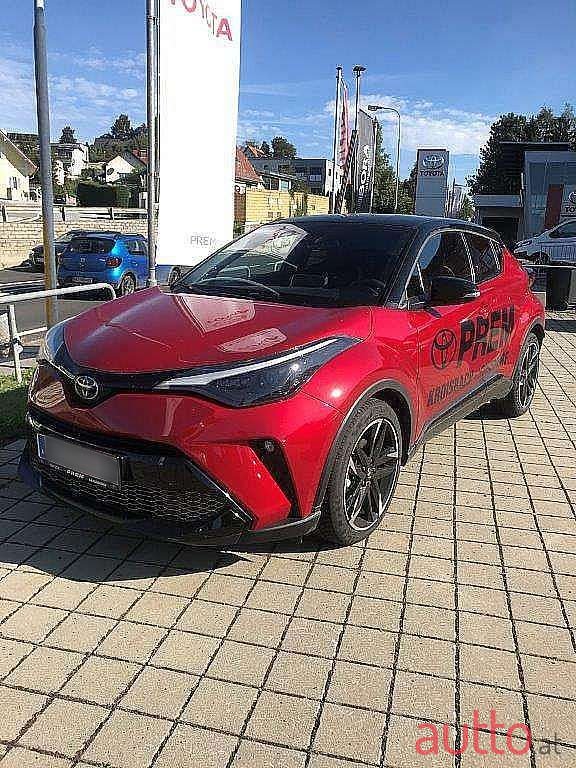 2022' Toyota C-HR photo #1