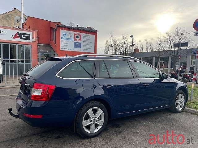 2015' Skoda Octavia photo #2