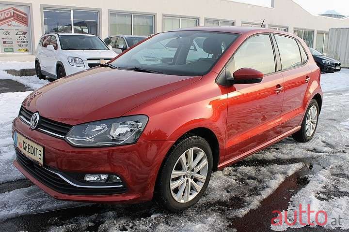 2015' Volkswagen Polo photo #1