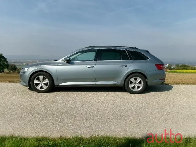 2016' Skoda Superb photo #1