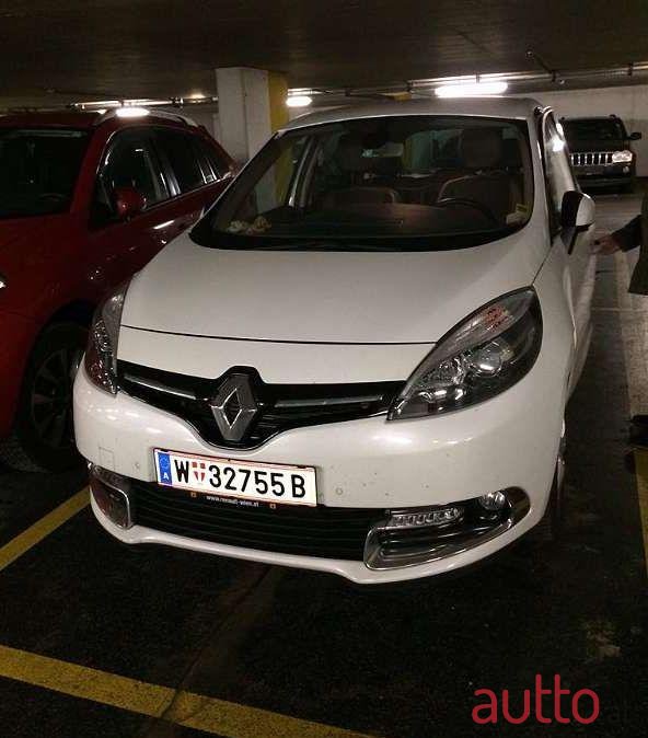 2014' Renault Scenic photo #1