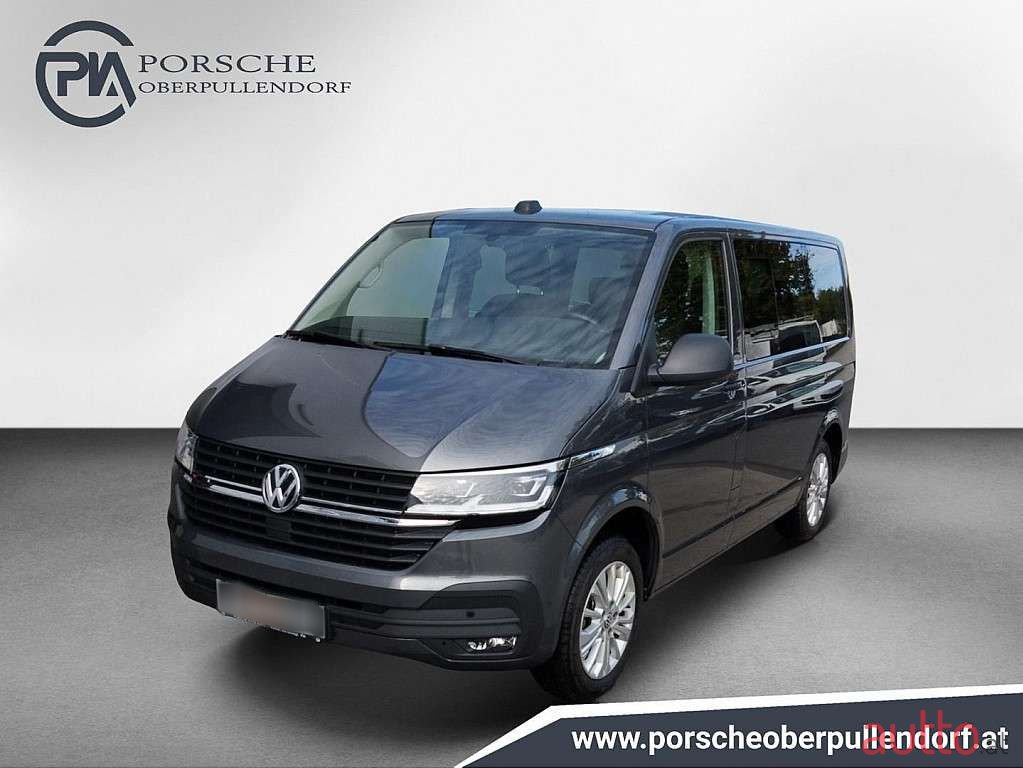 2022' Volkswagen Multivan photo #1