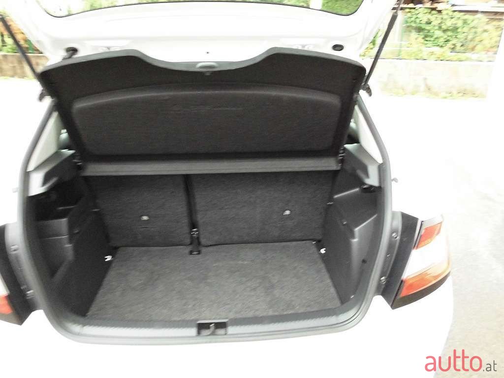 2016' Skoda Fabia photo #5