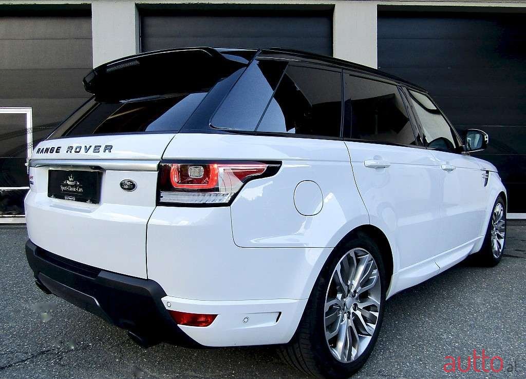 2016' Land Rover Range Rover Sport photo #4