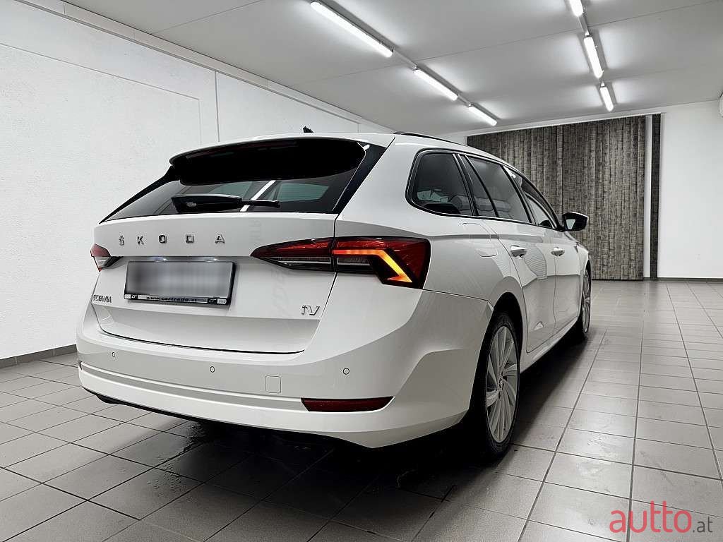 2022' Skoda Octavia photo #6