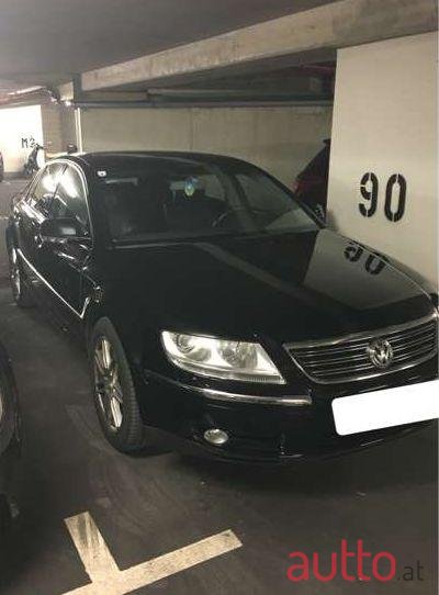 2007' Volkswagen Phaeton photo #2