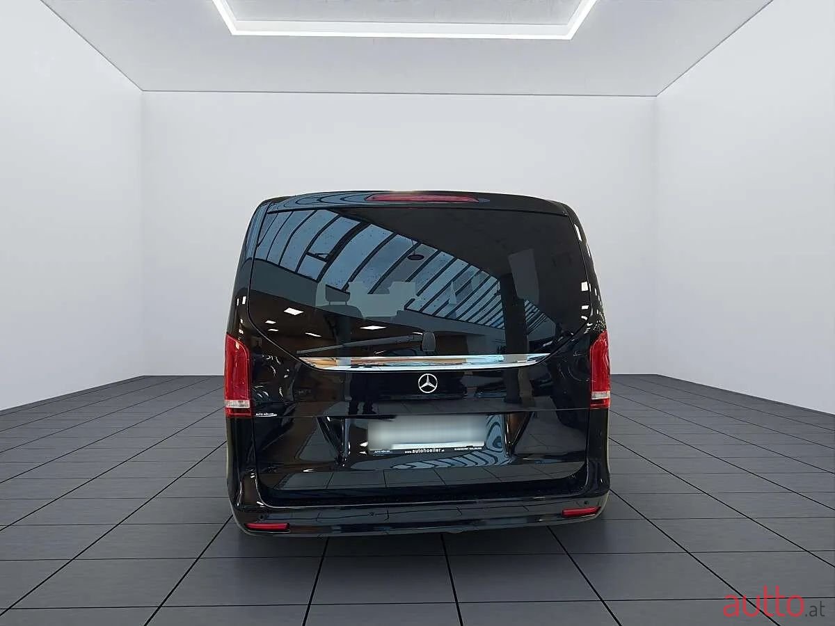 2021' Mercedes-Benz V-Klasse photo #4