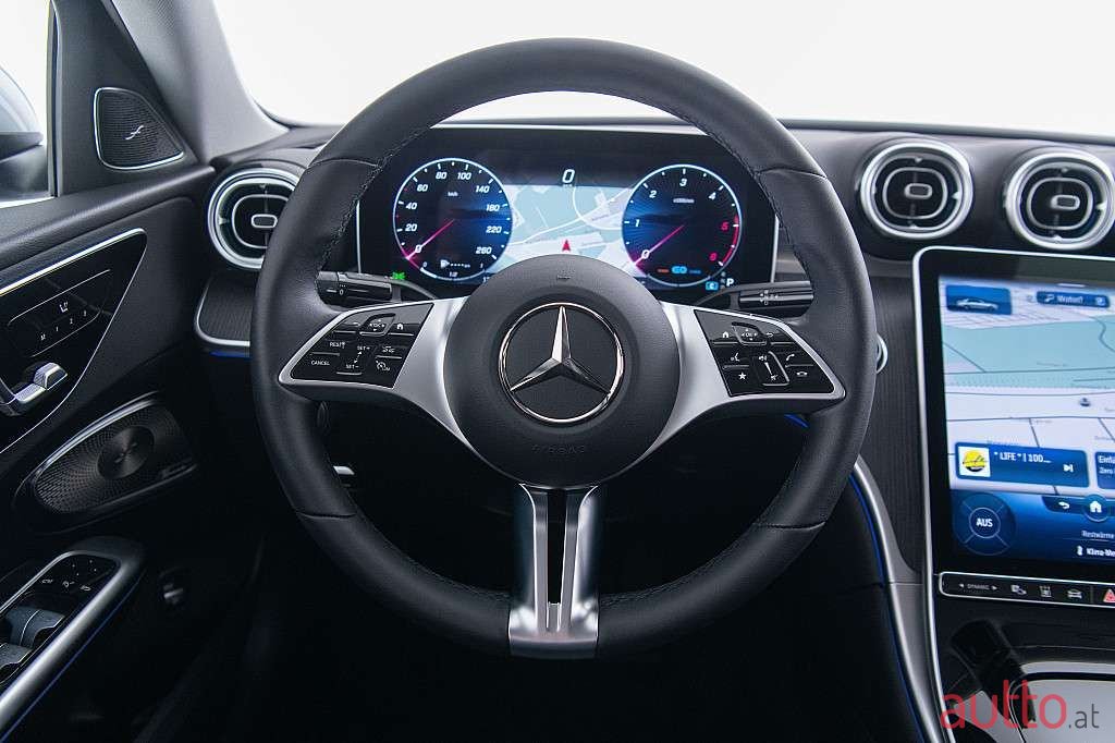 2021' Mercedes-Benz C-Klasse photo #5