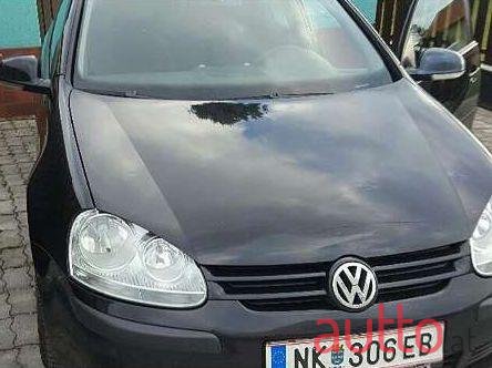 2005' Volkswagen Golf photo #1