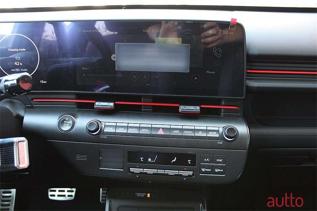 2024' Hyundai Kona photo #1