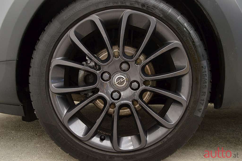 2018' Opel Adam photo #3