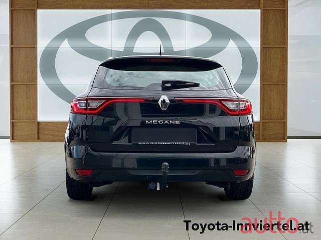 2020' Renault Megane photo #5