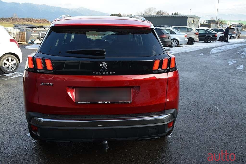 2018' Peugeot 3008 photo #5