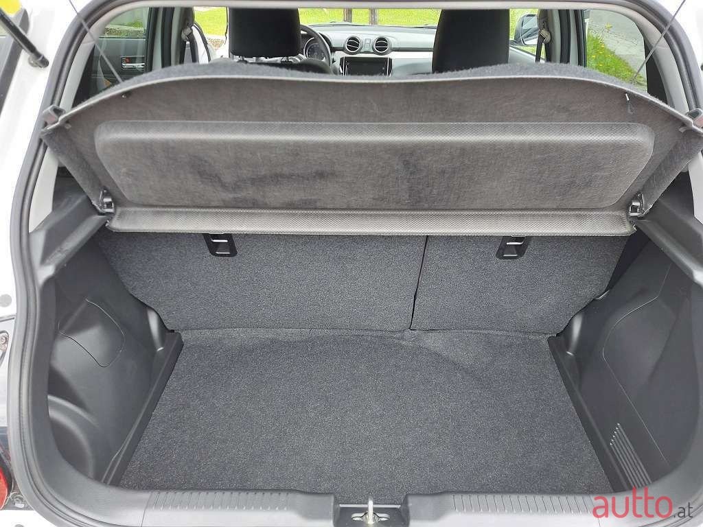 2018' Suzuki Swift photo #5