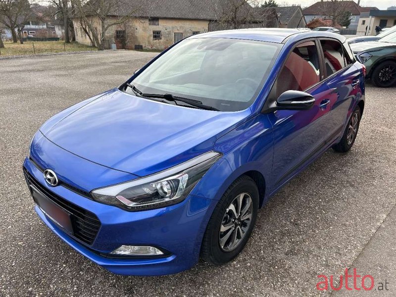 2018' Hyundai i20 photo #3