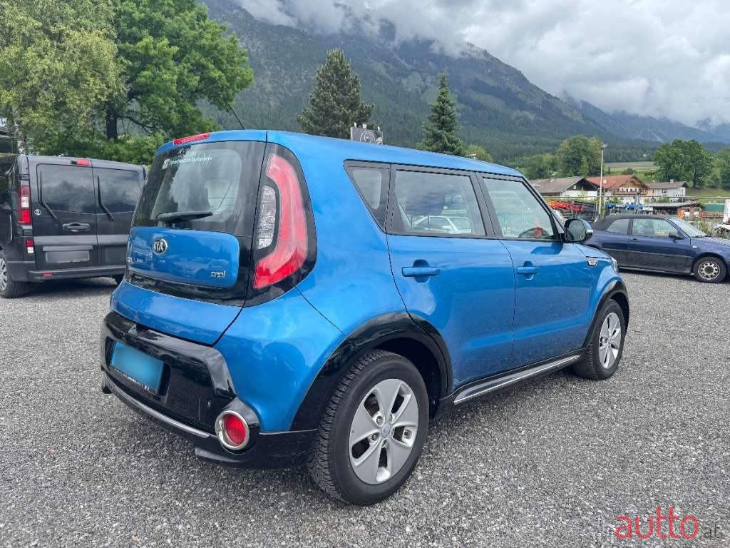 2015' Kia Soul photo #4