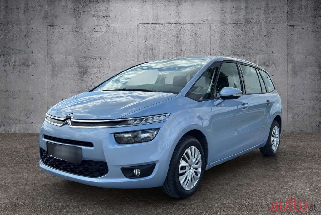 2015' Citroen C4 Picasso photo #2